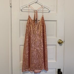 Pink sequin lulus dress, NWT